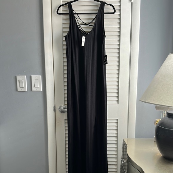 Express Black maxi dress Large NWT! - Picture 1 of 6